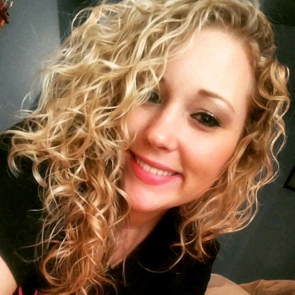 Meet your Posher, Meaghan